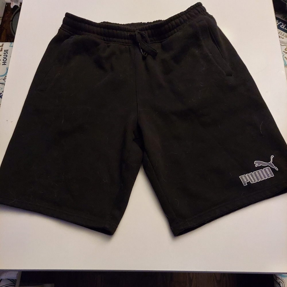 Puma drawstring Sweatshorts,  Men's Med.